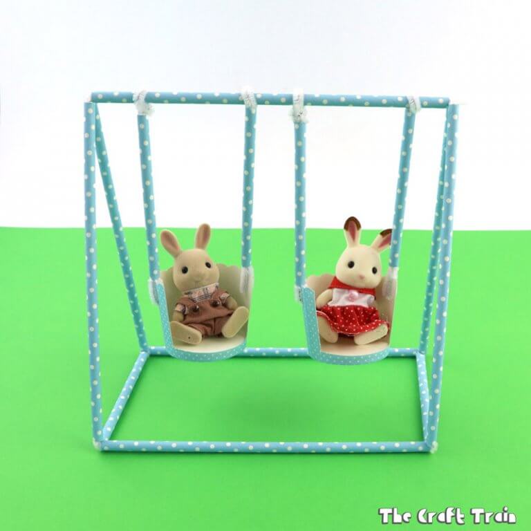 Straw swing set