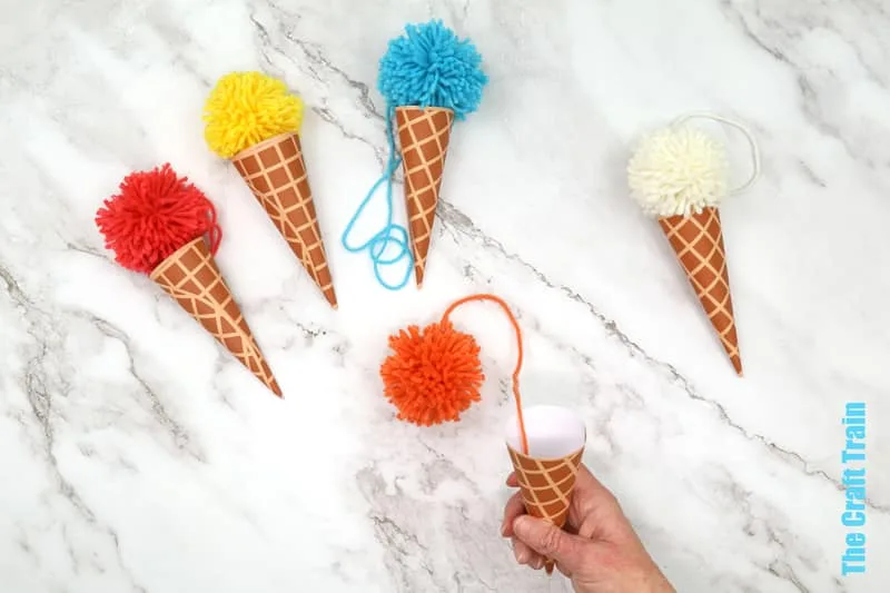 DIY pom pom ice cream cones ball and cup game DIY toy.