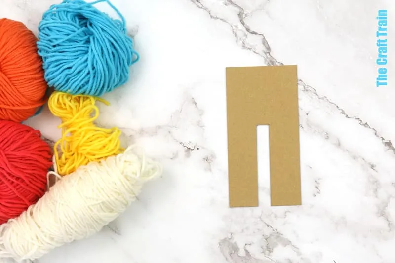Pom pom maker