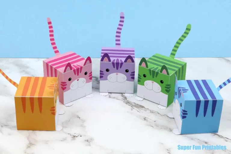Cube cats gossiping in semi circle