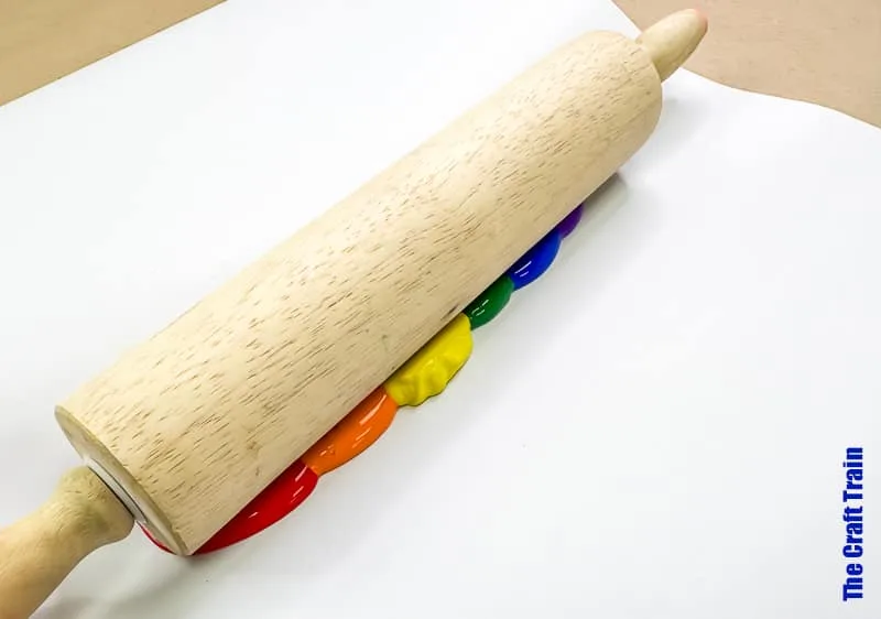 Rolling pin rainbow art steps