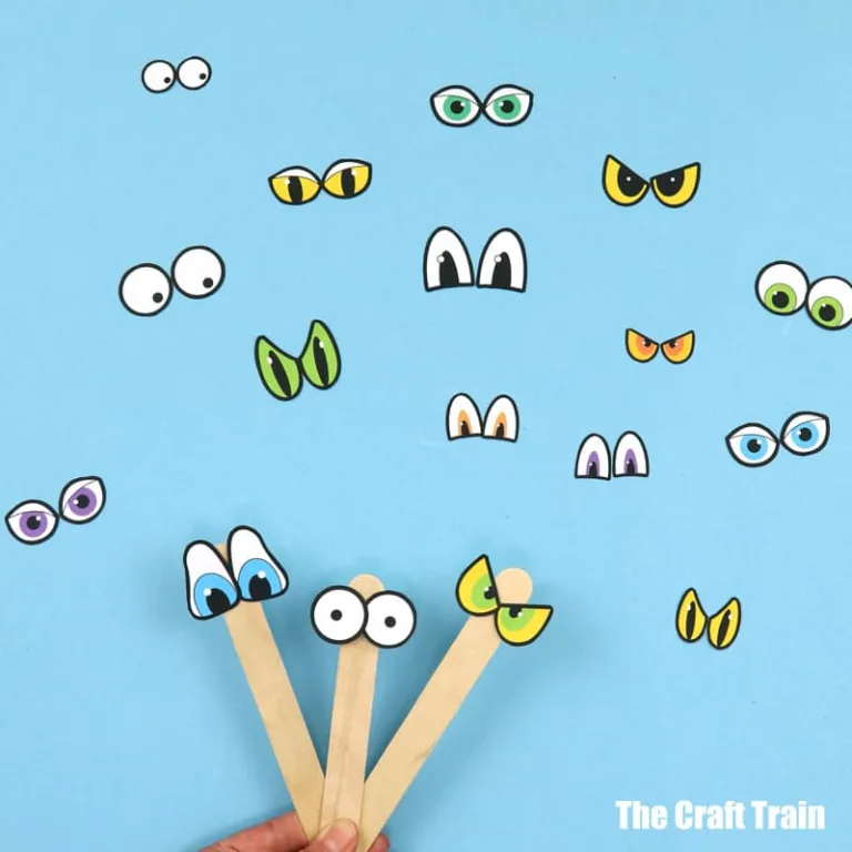 Printable Halloween eyes in a range of sizes to cut out and use in Halloween art and craft projects