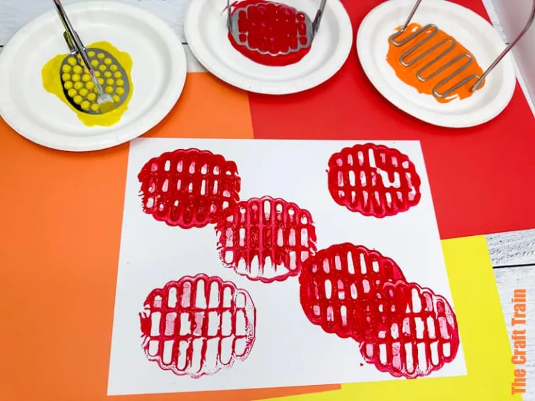 Potato masher painting process art idea for kids. This is fun for preschoolers