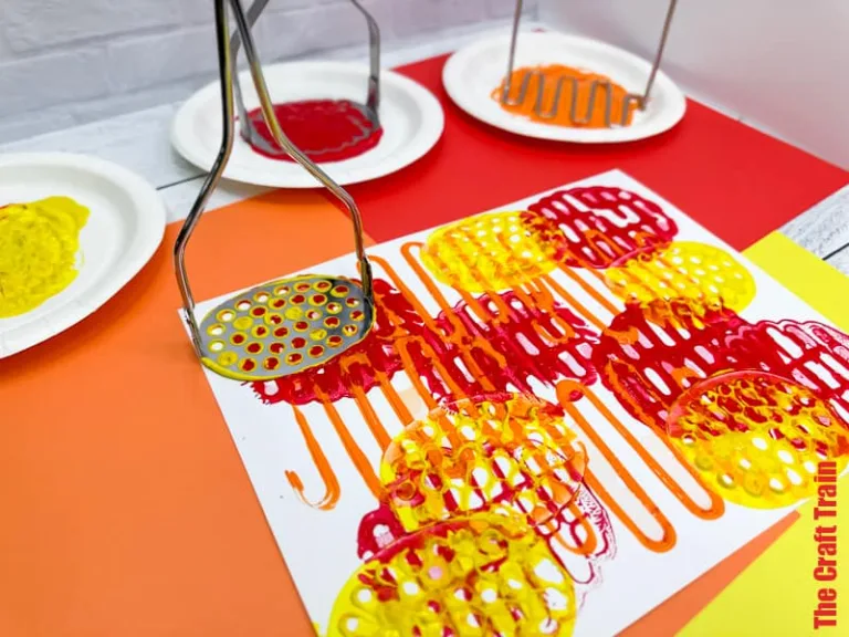 Potato masher painting process art idea for kids. This is fun for preschoolers