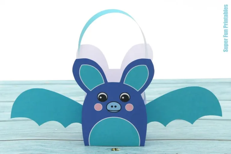 Blue rainbow bat basket