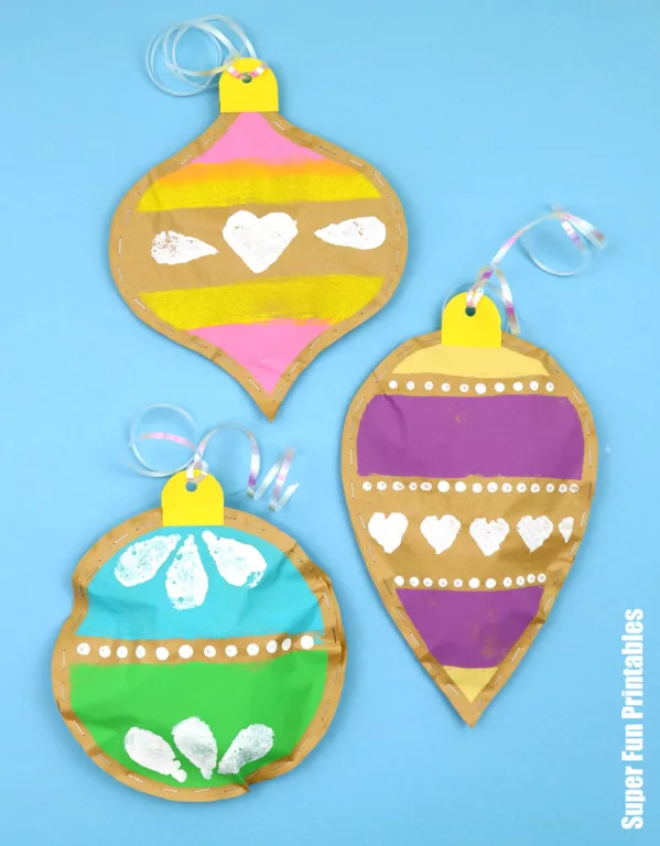 Stuffed paper baubles Christmas craft for kids