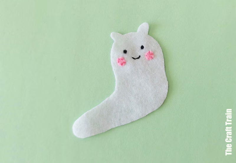 Felt snail sewing craft for kids - steps