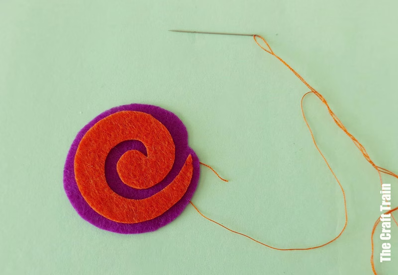 Felt snail sewing craft for kids - steps
