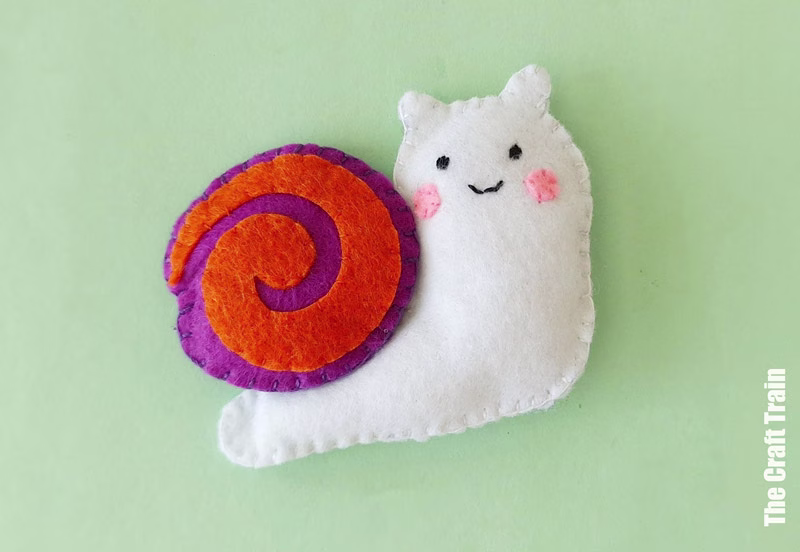 Felt snail sewing craft for kids - steps